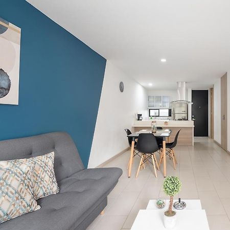 Super Apartamento En Laureles Medellín Eksteriør billede