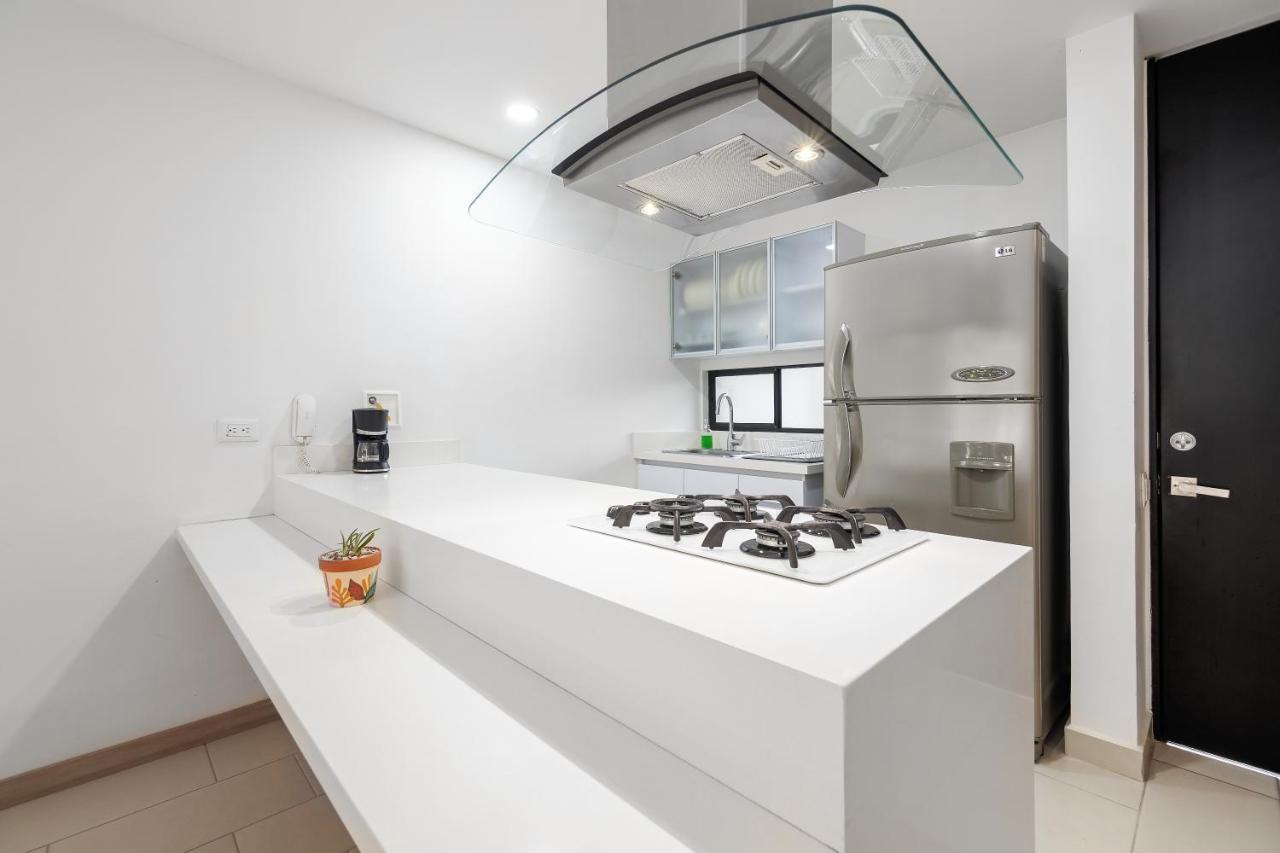 Super Apartamento En Laureles Medellín Eksteriør billede