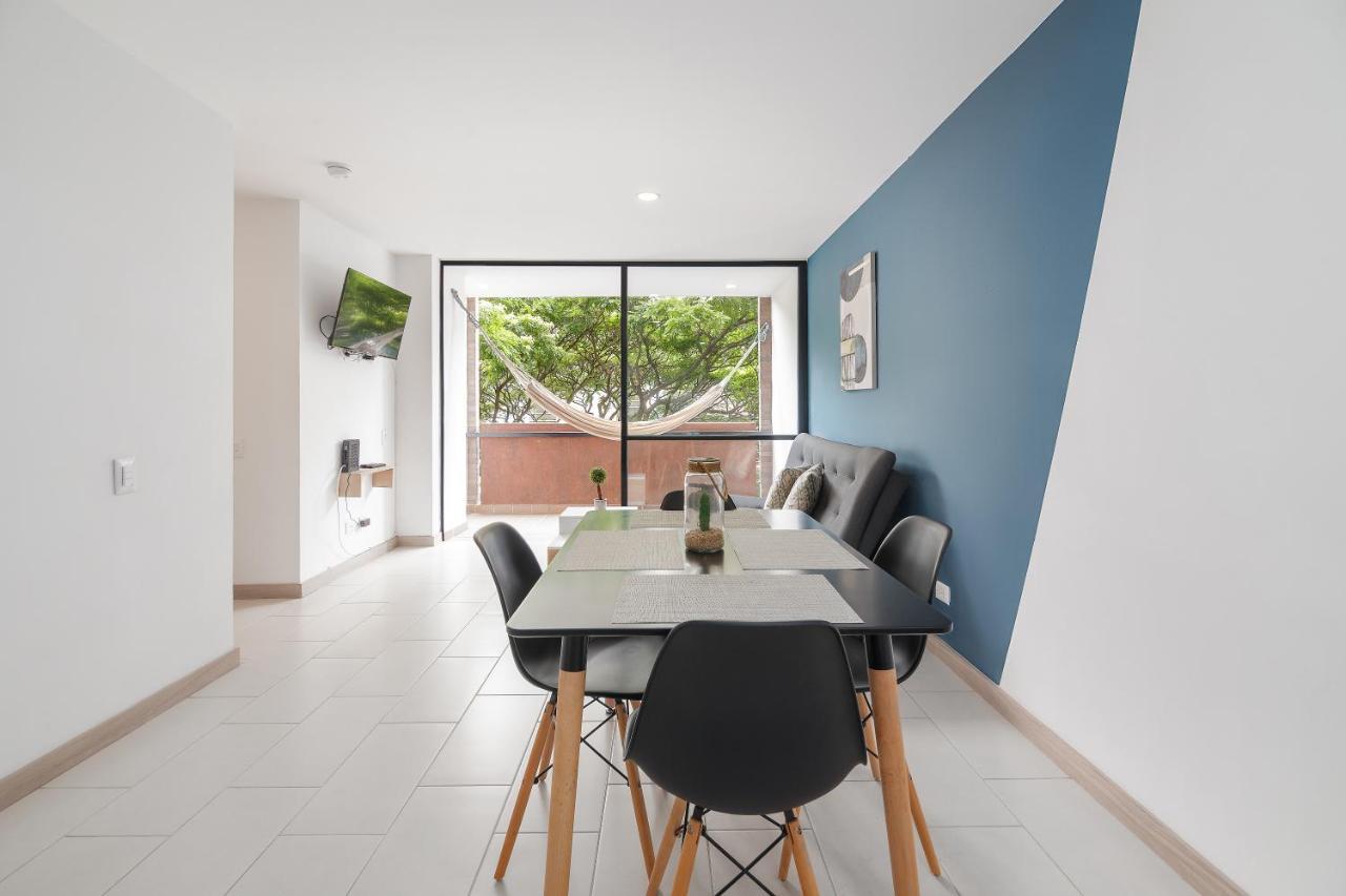 Super Apartamento En Laureles Medellín Eksteriør billede