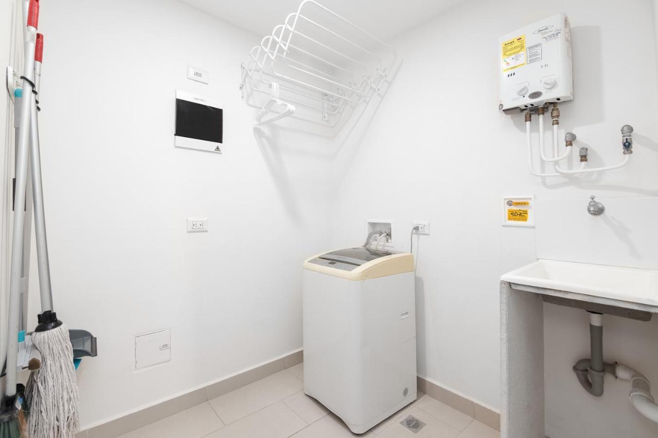 Super Apartamento En Laureles Medellín Eksteriør billede